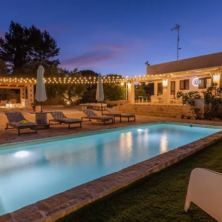 Вилла 32 - Charming House With Pool *