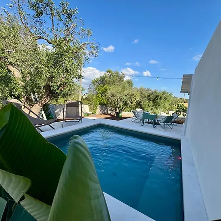 Вилла 32 - Charming House With Pool *