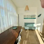 32 - Charming House With Pool *
