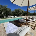 32 - Charming House With Pool Villa