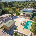 Villa 32 - Charming House With Pool