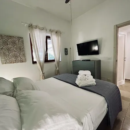 32 - Charming House With Pool Ostuni