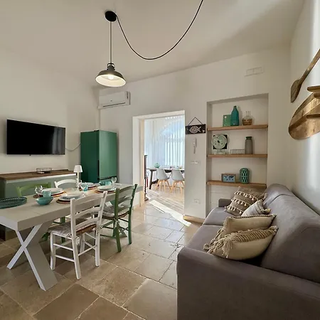 32 - Charming House With Pool Villa