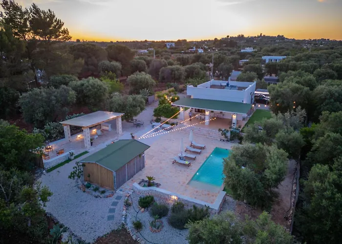 Villa 32 - Charming House With Pool