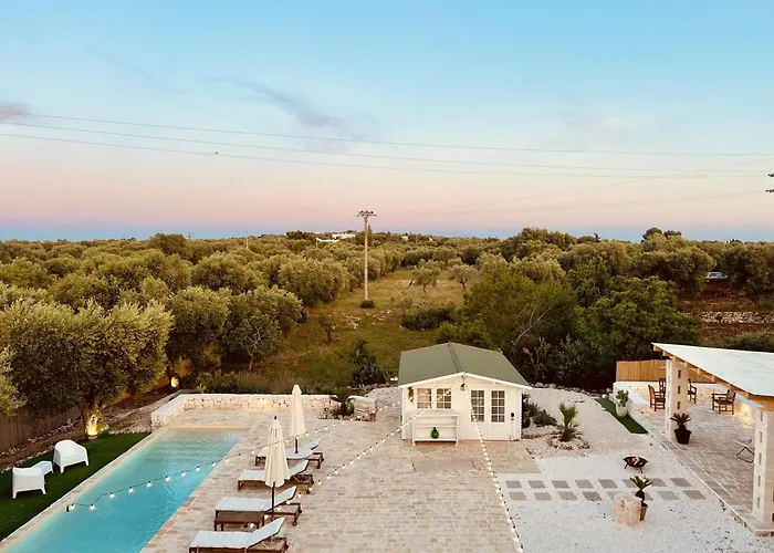 Villa 32 - Charming House With Pool